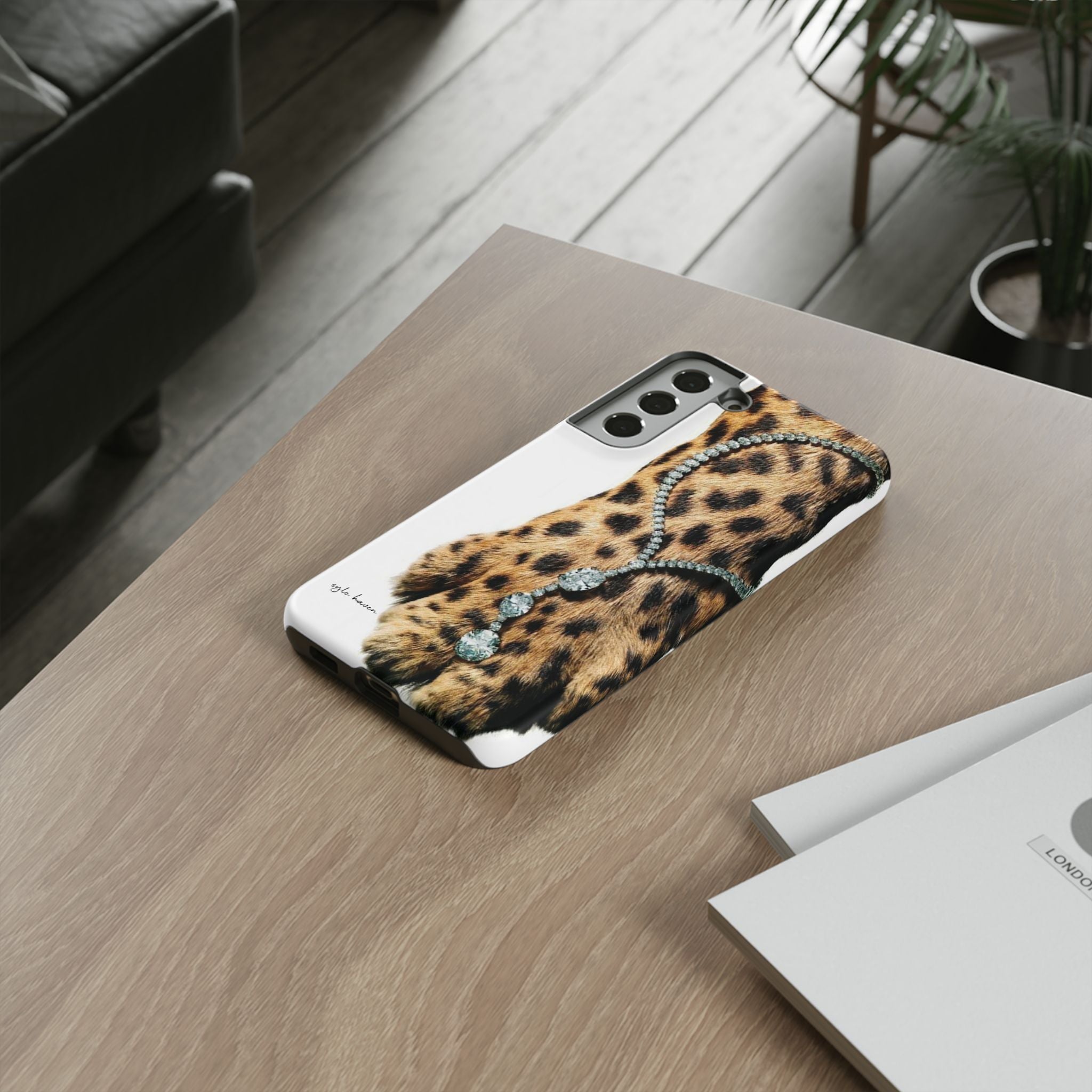 'paws' phone case