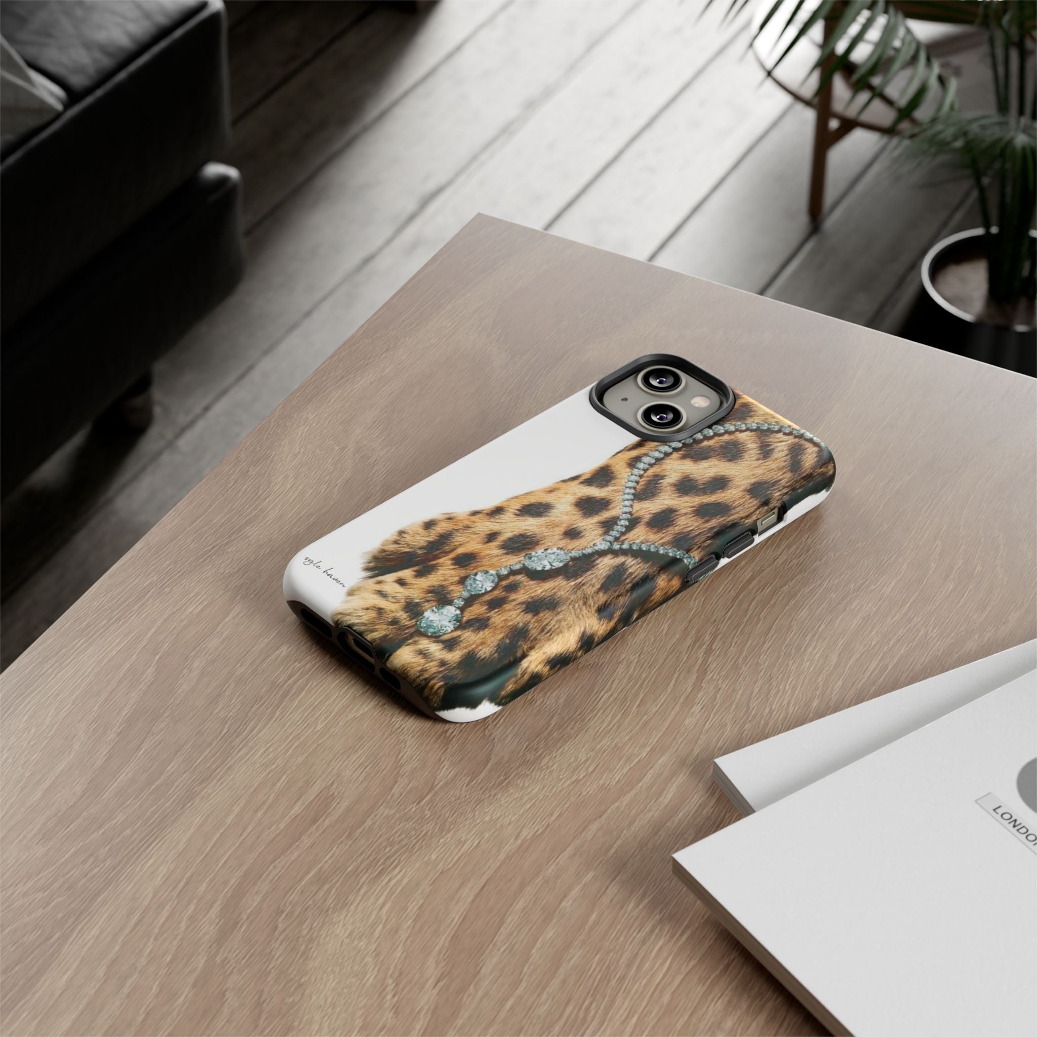 'paws' phone case
