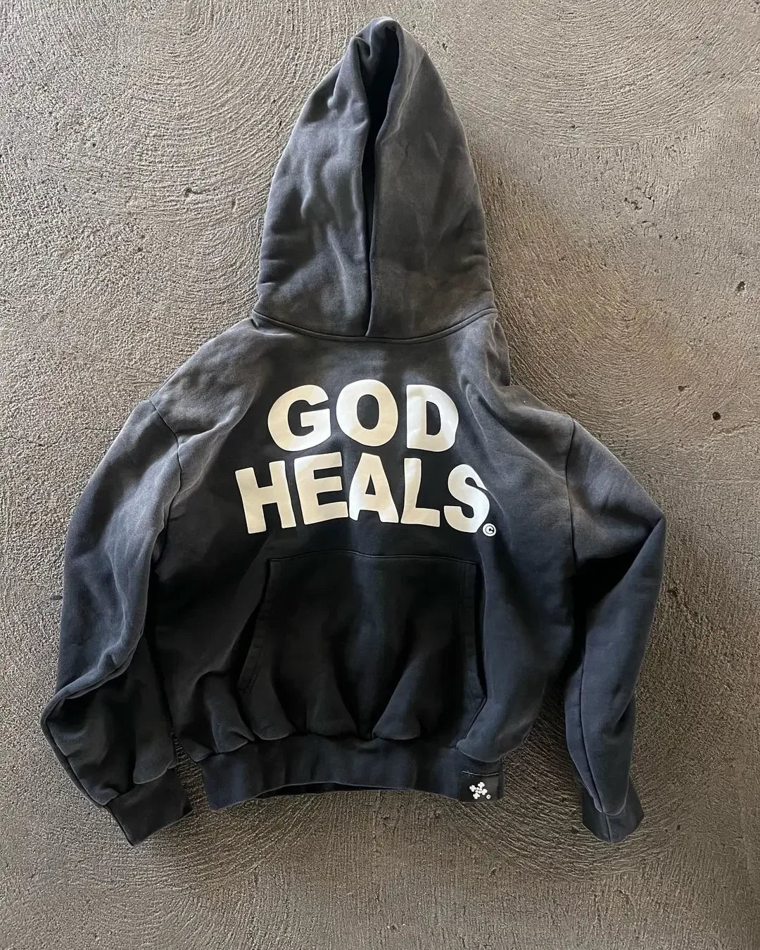 God Heals graphic print pull over hoodie